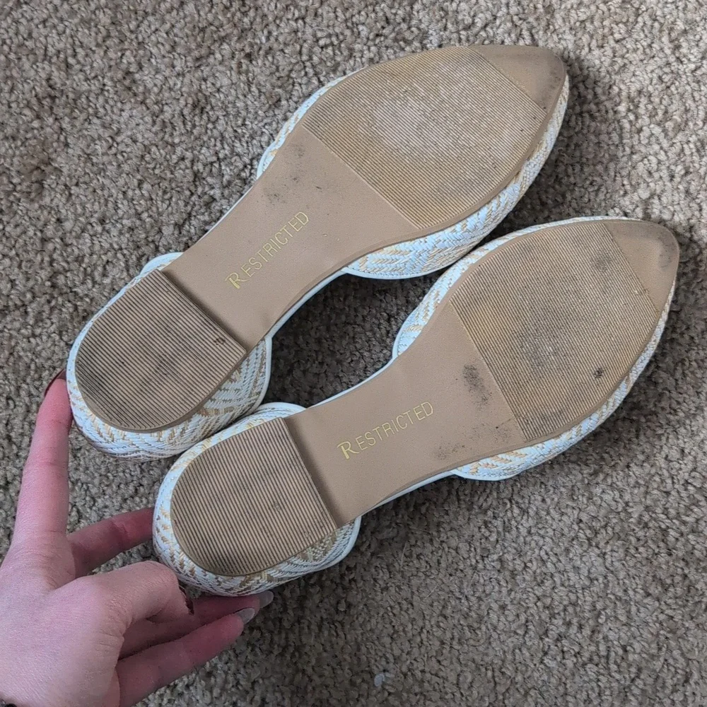 Restricted Women's Cream and Tan Patterned Flats - Picture 3 of 4